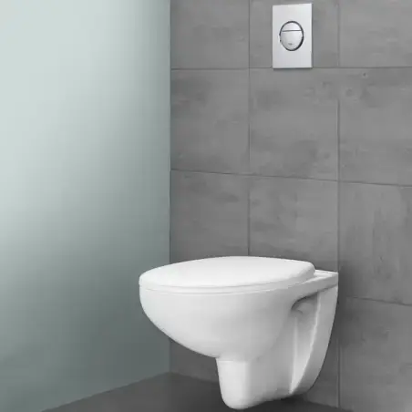 Toiletpakke m/Grohe Bau toilet m/sæde, cisterne og krom trykknap