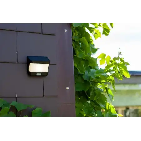 LUTEC Try LED væglampe, sort solcelle med sensor 8W