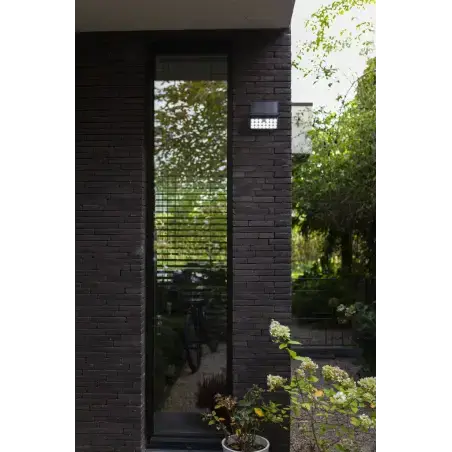 LUTEC Tuda SMART udendørs væglampe med solceller 8,5W