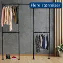 Simple Racks Manhatten, væghængt tøjstativ i sort gevindrør, 210 x 125 cm