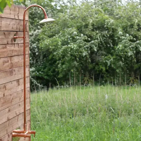 Frostline Eqi udendørsbruser til vægmontering, kobber, 30-55 cm væg