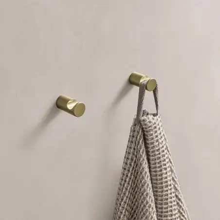 Vola T17 - 59 håndklæde kroge 28mm (4 stk.) - børstet messing natur