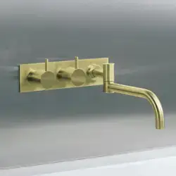 Vola 633K - 19 indbygningsarmatur - poleret messing natur